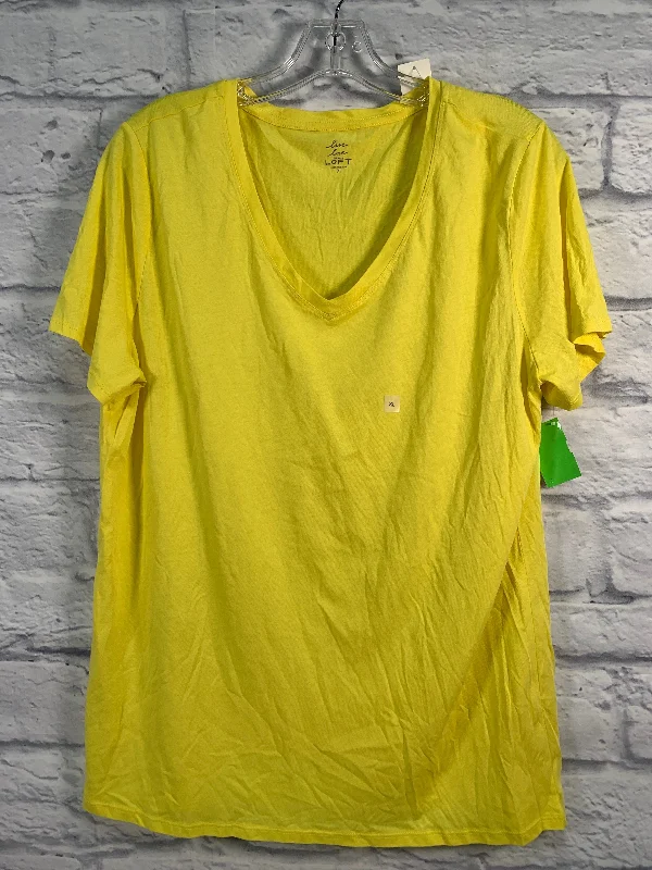 women's T-shirts with ruffle accentsTop Short Sleeve Basic By Loft  Size: Xl