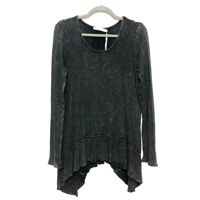 women's tops for those who want to add a touch of sophistication to their casual attireTop Ls By Paper Crane In Grey, Size:S